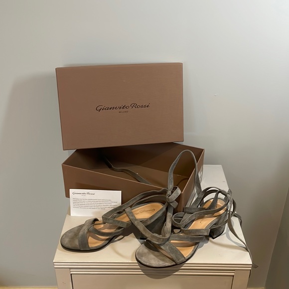 Gianvito Rossi Shoes - NWT Gianvito Rossi Suede Sandals - Size 7